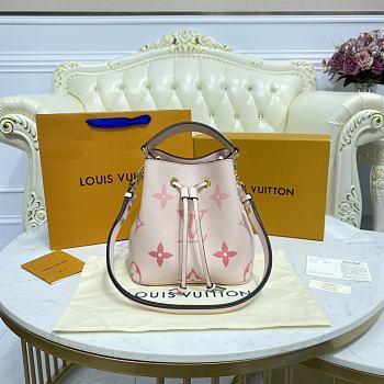 Kitlife Louis Vuitton Neonoe BB Gradient Pink - M45716 - 20 x 20 x 13 cm