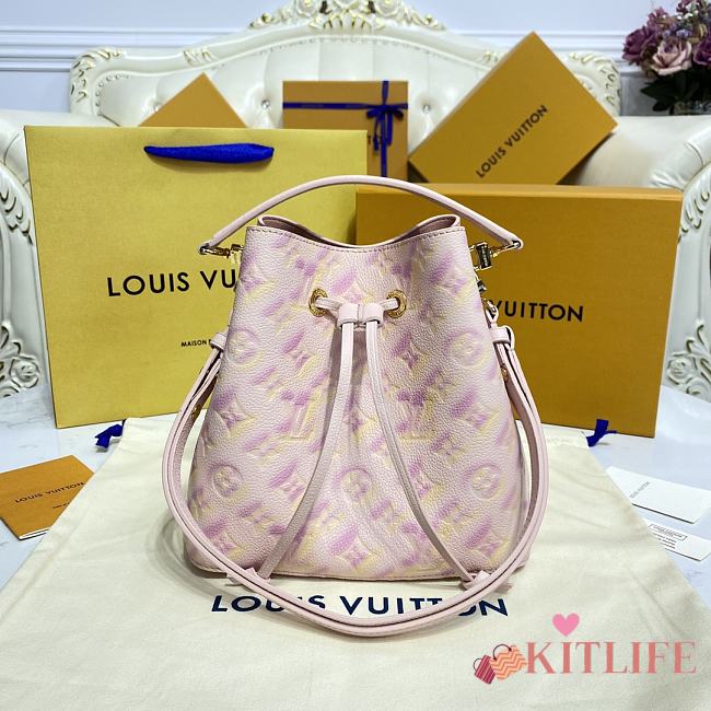 Kitlife Louis Vuitton Neonoe BB Light Pink Sprayed and embossed leather - 20x20x13cm - 1