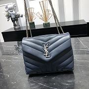 Kitlife YSL Loulou SMALL CHAIN BAG IN MATELASSÉ Navy Gold and Silver - 23 X 17 X 9 CM - 5