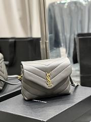 KITLIFE YSL LOULOU TOY STRAP BAG IN MATELASSÉ 