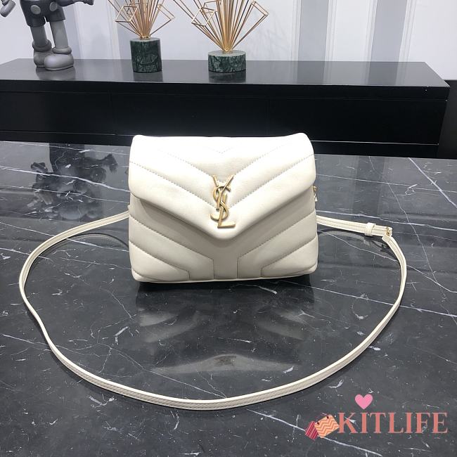 KITLIFE YSL LOULOU TOY STRAP BAG IN MATELASSÉ 