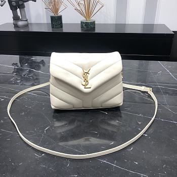 KITLIFE YSL LOULOU TOY STRAP BAG IN MATELASSÉ 