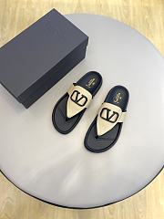 KITLIFE VALENTINO LEATHER THONG SANDAL - 3