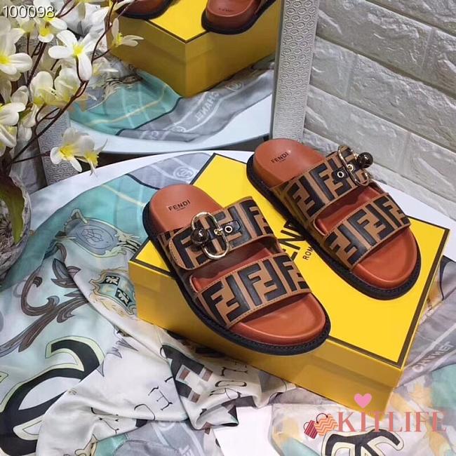 Kitlife Fendi Leather Mules - 1