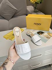 Kitlife Fendi Open Toe Flat Sandals - 5