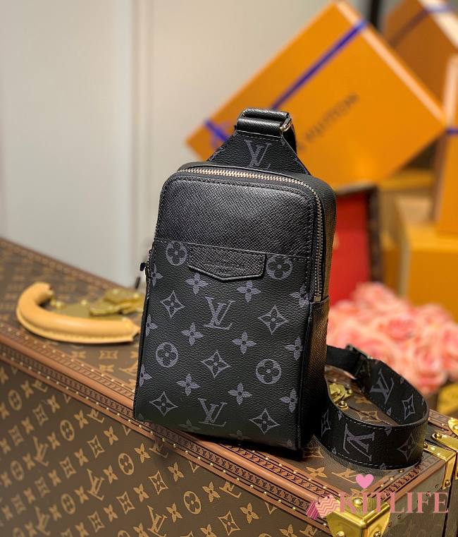 Kitlife Louis Vuitton OUTDOOR SLINGBAG BLACK - M30741 - 13 x 21 x 5 cm - 1