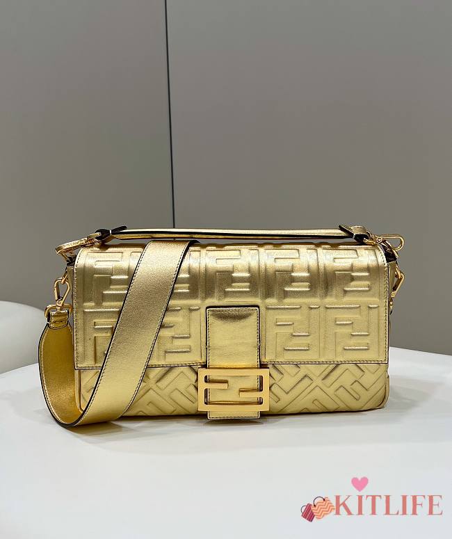 Kitlife Fendi Baguette Gold - 32cm - 1