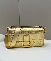 Kitlife Fendi Baguette Gold - 32cm - 1