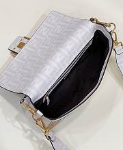 Kitlife Fendi Baguette White - 27-6-15cm - 4