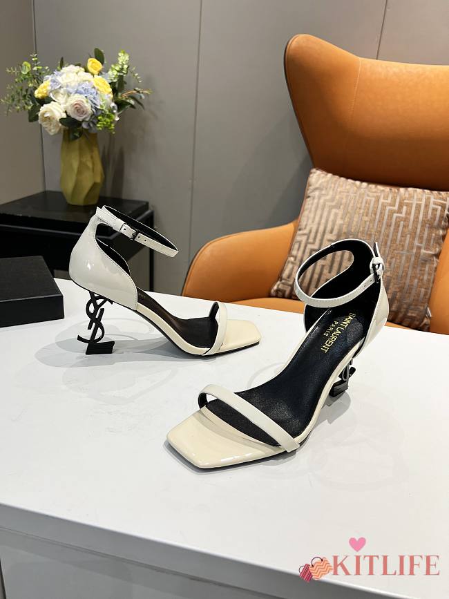 KITLIFE YSL OPYUM SANDALS IN PATENT LEATHER WITH BLACK HEEL IN BLACK, WHITE COLOR - 1