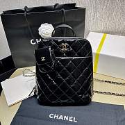 Kitlife Chanel Black Leather Backpack - 21*23*8*cm - 1