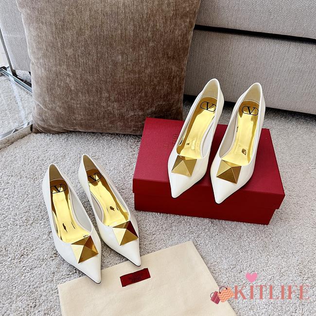 Kitlife Valentino One Stud Patent Leather High Heel Pump (3 colors-4cm and 7cm) - 1