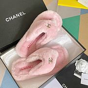 Kitlife Chanel Fuzzy Slippers (Black,White,Pink,Red,Yellow) - 4