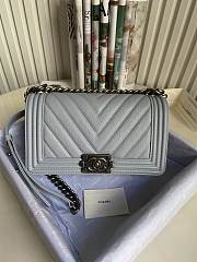 Kitlife Chanel Le Boy Old Medium Chevron Caviar Leather Grey (Silver/Gold Hardware) - 25cm - 2