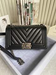 Kitlife Chanel Black Caviar Grain Calfskin Gold Hardware – 67086 - 25cm - 2