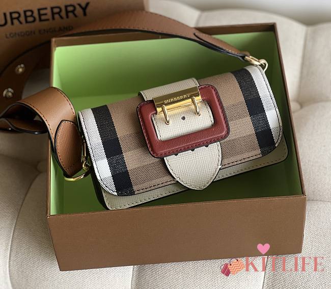 Kitlife Burberry Buckle Bag in House Check And Leather Red - 19.5*12*5CM - 1