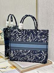 Kitlife Dior Book Tote Large Blue Dior Roses Embroidery - 42x36x18cm - 5