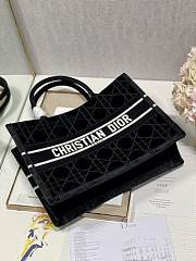 Kitlife Dior Book Tote Medium White Velvet - 36×28cm - 5