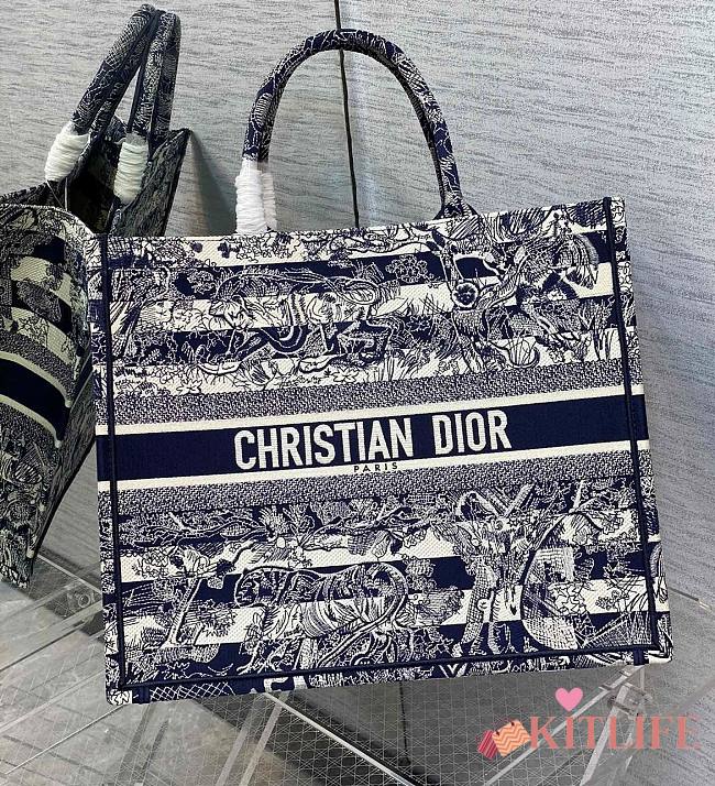 	 Kitlife Dior Book Tote Large Blue Toile de Jouy Reverse Embroidery Lines - 42*18*35cm - 1