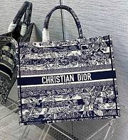 	 Kitlife Dior Book Tote Large Blue Toile de Jouy Reverse Embroidery Lines - 42*18*35cm - 1