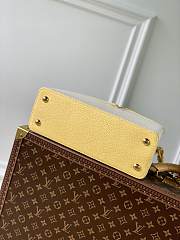 	 Kitlife Louis Vuitton Capucines MM Plume Yellow - 31.5x20x11cm - 5