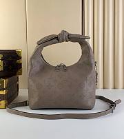 Kitlife Louis Vuitton Why Knot Pm Galet - M20701 - 34x28x12cm - 1