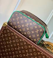 Kitlife Louis Vuitton Dopp Kit Toilet Pouch Monogram Macassar Minty Green - 28x15x16.5cm - 1