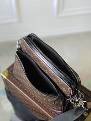 Kitlife Louis Vuitton Trio Messenger Monogram Purple Bag - M69443 - 25 x 18.5 x 7 cm - 4