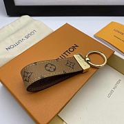 Kitlife Louis Vuitton DRAGONNE KEY HOLDER - M65221 - 4