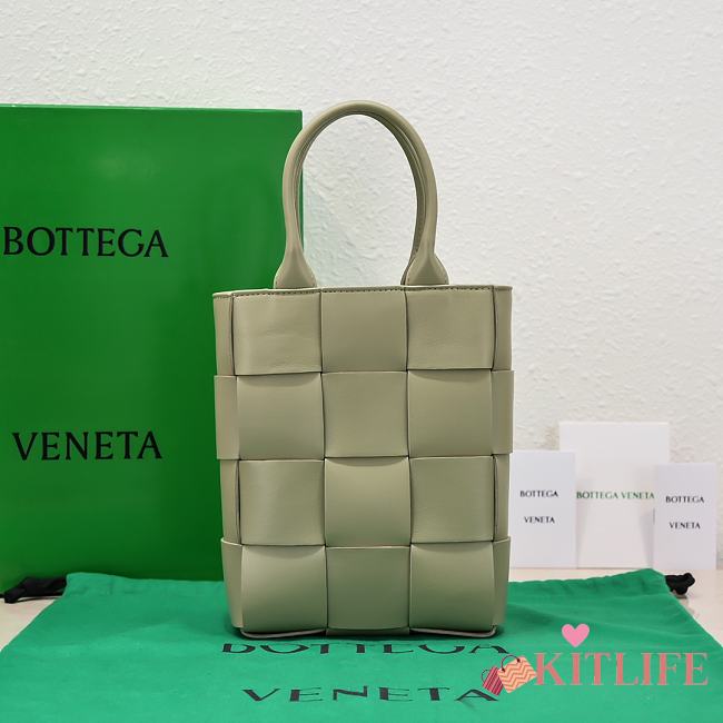 	 Kitlife Bottega Veneta Small Cassette Tote Bag Light Green - 22*16.5*5.5cm - 1