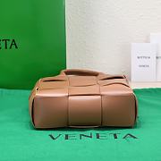 	 Kitlife Bottega Veneta Small Cassette Tote Bag Brown - 22*16.5*5.5cm - 5