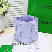 	 Kitlife Bottega Veneta Cassette Small Intrecciato Leather Bucket Light Purple Bag - 19x14x13cm - 5