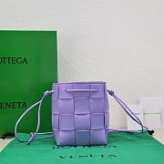 	 Kitlife Bottega Veneta Cassette Small Intrecciato Leather Bucket Wisteria Bag - 19x14x13cm - 1