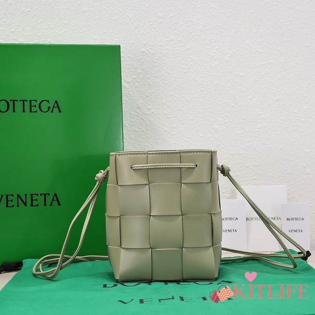 Kitlife Bottega Veneta Cassette Small Intrecciato Leather Bucket Travertine Bag - 19x14x13cm - 1