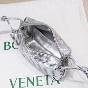 	 Kitlife Bottega Veneta Mini Loop Crossbody Bag Silver - 17*10*6cm - 4