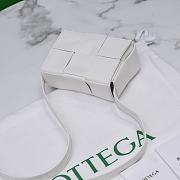 Kitlife Bottega Veneta Salon 03 Cassette Intrecciato White Leather - 12x8x4cm - 5