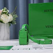 	 Kitlife Bottega Veneta Salon 03 Cassette Intrecciato Parakeet Leather - 12x8x4cm - 3