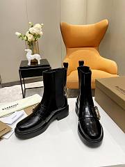 Kitlife Burberry Monogram Motif Patent Leather Chelsea Boots in Black  - 3