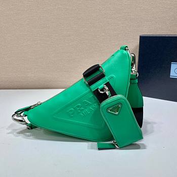 Kitlife Prada Triangle leather shoulder bag green - 1BH190 - 26x14x12 cm