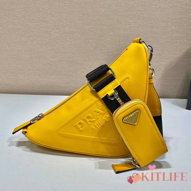 Kitlife Prada Triangle leather shoulder bag yellow - 1BH190 - 26x14x12 cm - 1