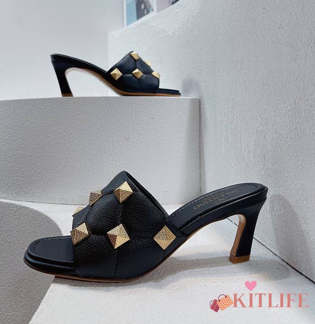Kitlife Valentino Garavani Roman Stud leather mules - 1