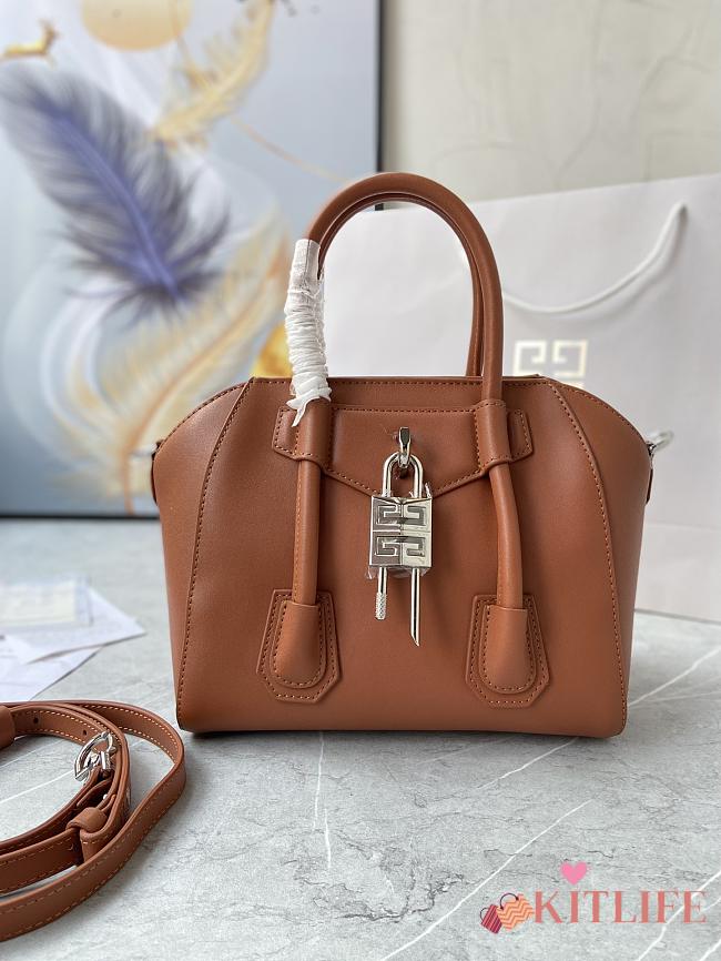 	 Kitlife Givenchy Antigona Lock mini brown leather top handle bag - 23*27*13cm - 1