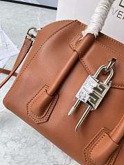 	 Kitlife Givenchy Antigona Lock mini brown leather top handle bag - 23*27*13cm - 3