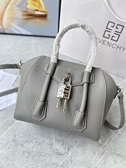 	 Kitlife Givenchy Antigona Lock mini grey leather top handle bag - 23*27*13cm - 3