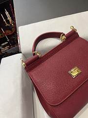	 Kitlife Dolce & Gabbana Medium Sicily Tote Burgundy Leather Tote Bag - 25×20×12cm - 6