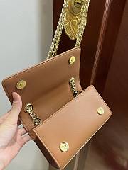 	 Kitlife Dolce & Gabbana Brown DG Logo Chained Crossbody Bag - 21*13*3.5cm - 3