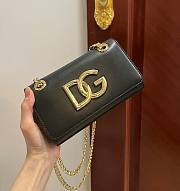 	 Kitlife Dolce & Gabbana Black DG Logo Chained Crossbody Bag - 21*13*3.5cm - 1