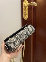 	 Kitlife Dolce & Gabbana Snake Leather DG Logo Chained Crossbody Bag - 21*13*3.5cm - 5