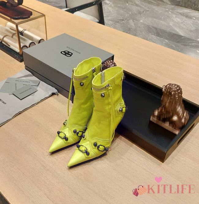 	 KITLIFE BALENCIAGA CAGOLE BOOTS IN NEO YELLOW - 1