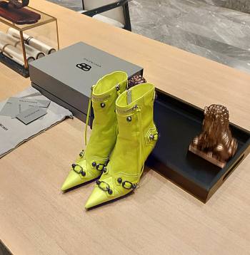 	 KITLIFE BALENCIAGA CAGOLE BOOTS IN NEO YELLOW